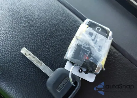 2015 GMC Sierra 1500 Denali z USA, uszkodzony, nr VIN 3GTU2WEC7FG167638